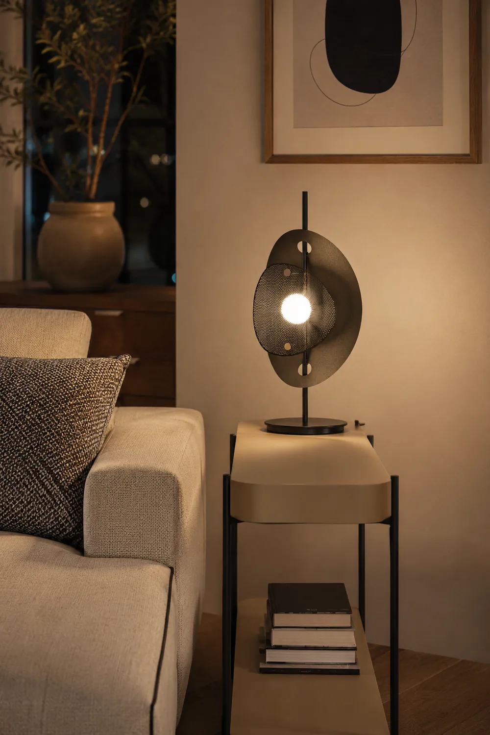 Corolle Table Lamp - Lumpaz