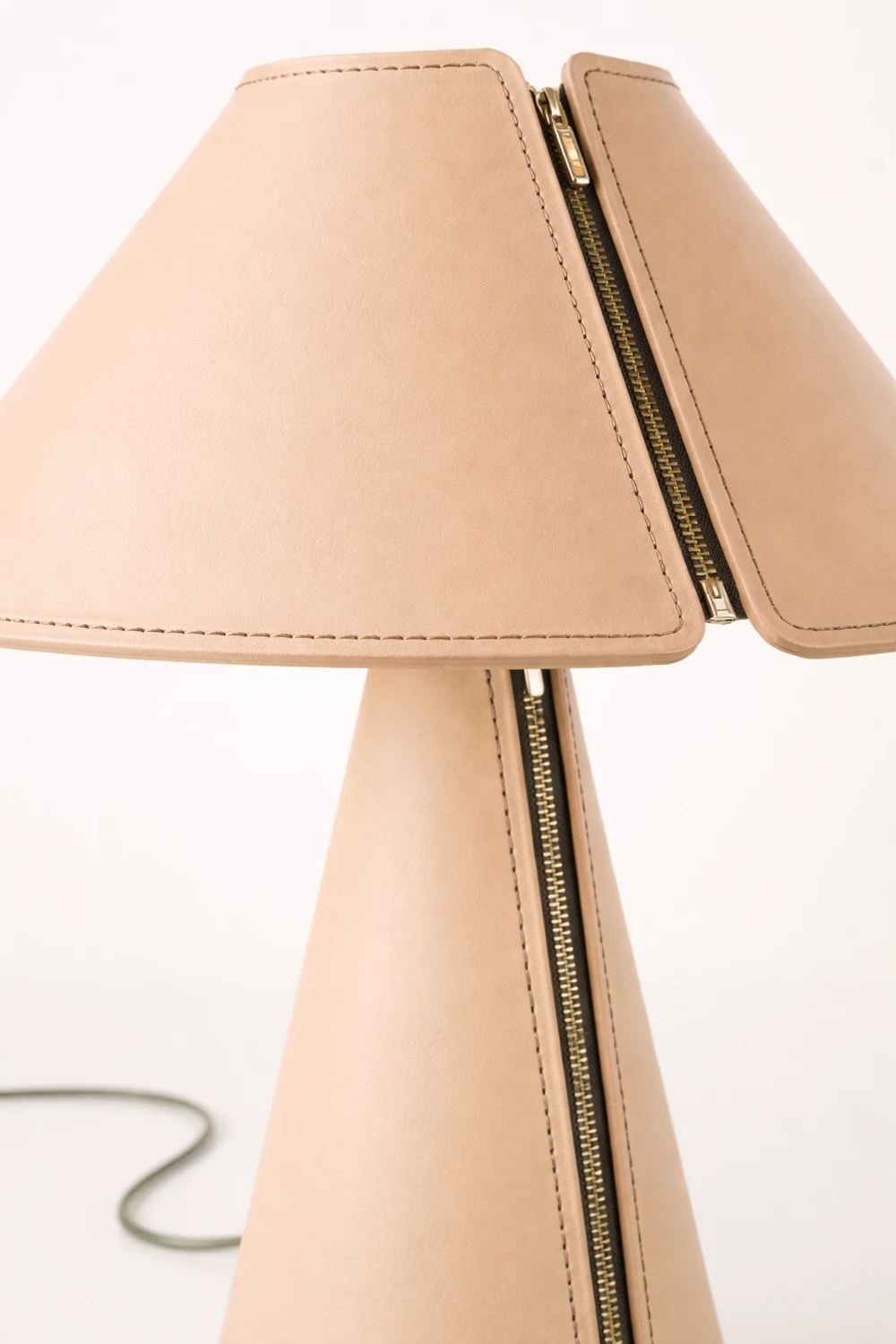 El Senor Table Lamp - Lumpaz