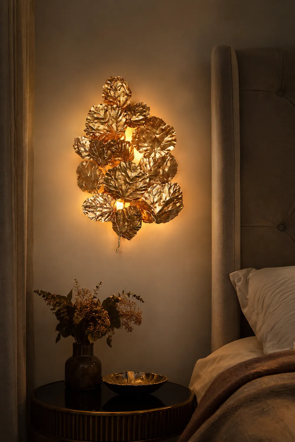 Pathleaf Heap Wall Lamp - Lumpaz