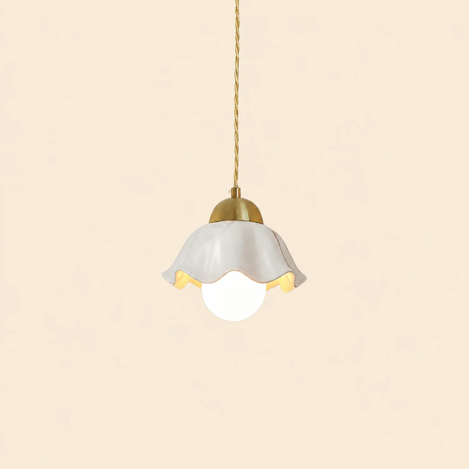 Ceramics Floral Pendant Light - Lumpaz