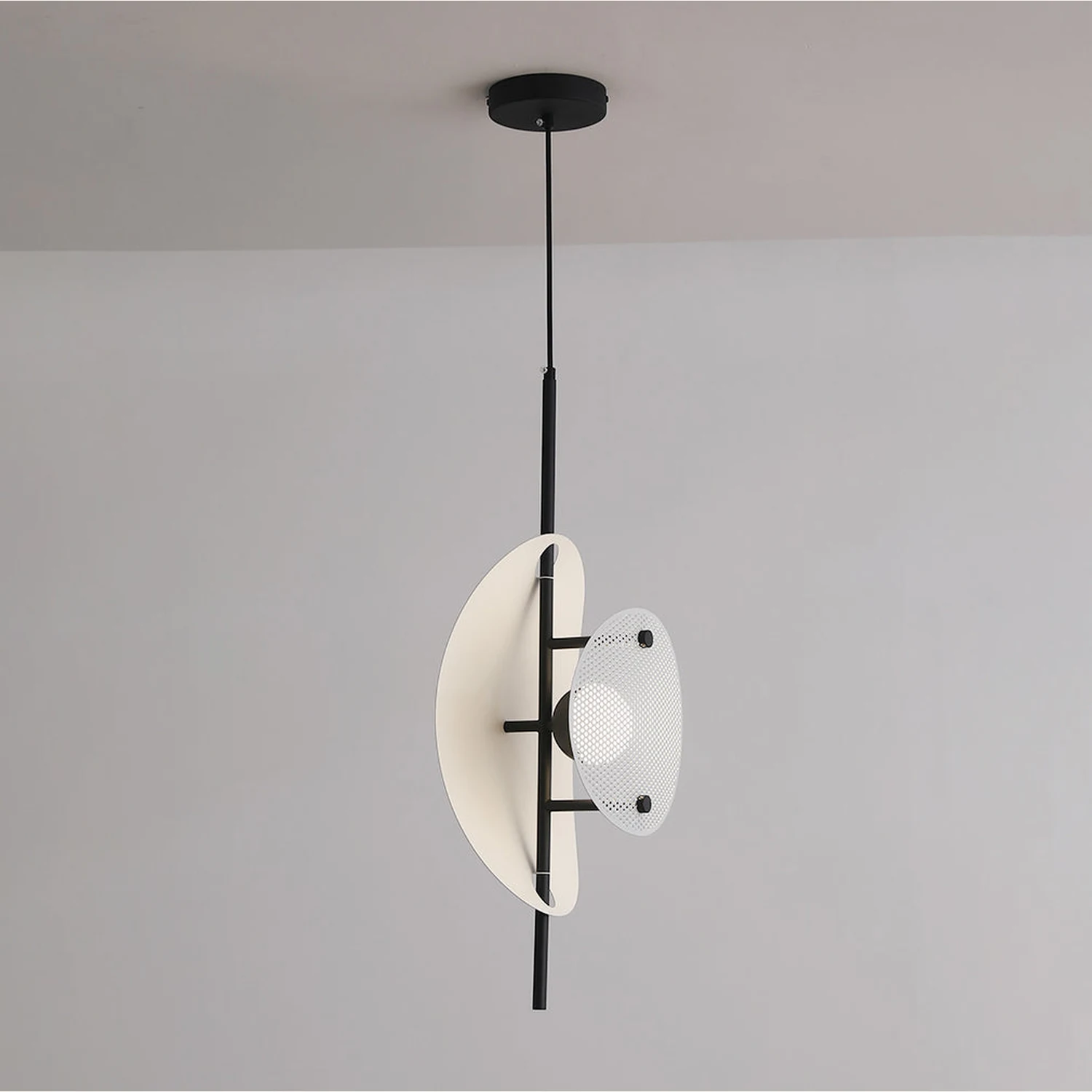 Corolle Pendant Lamp - Lumpaz