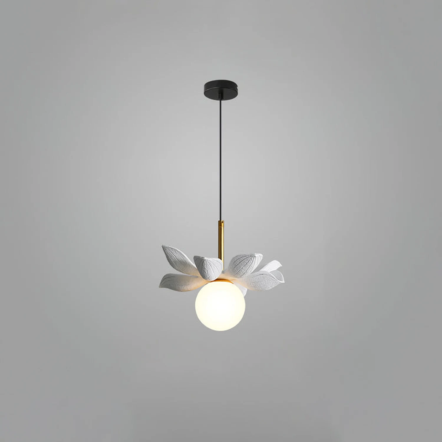 Resin Small Pendant Light - Lumpaz