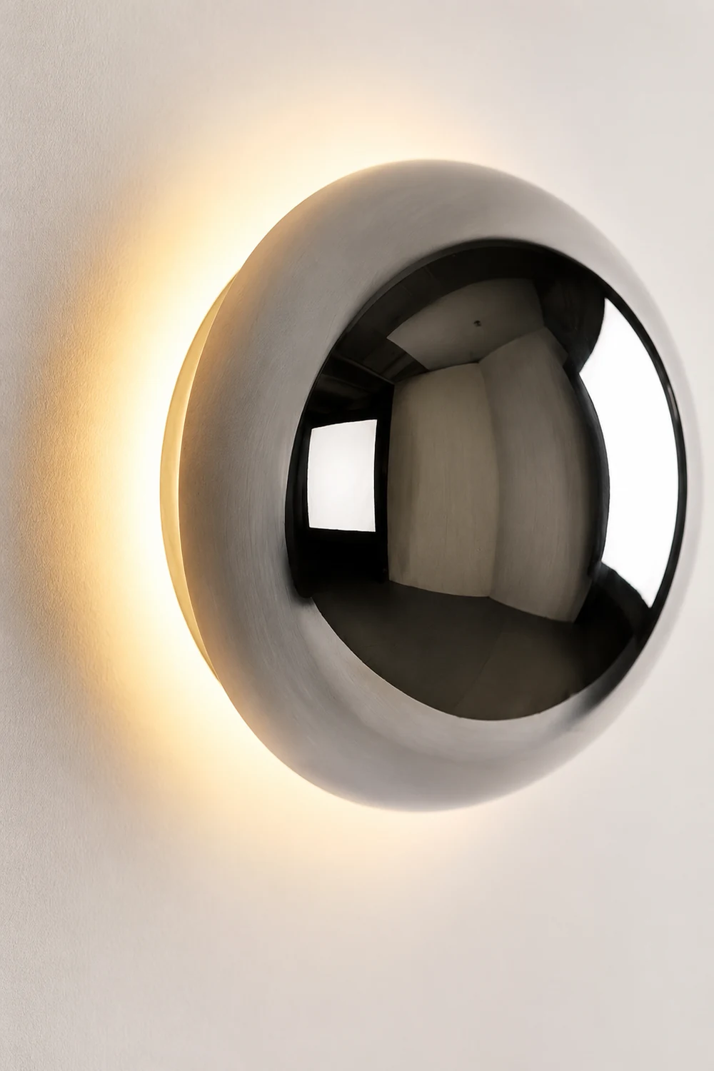 Round Metal Wall Lamp - Lumpaz