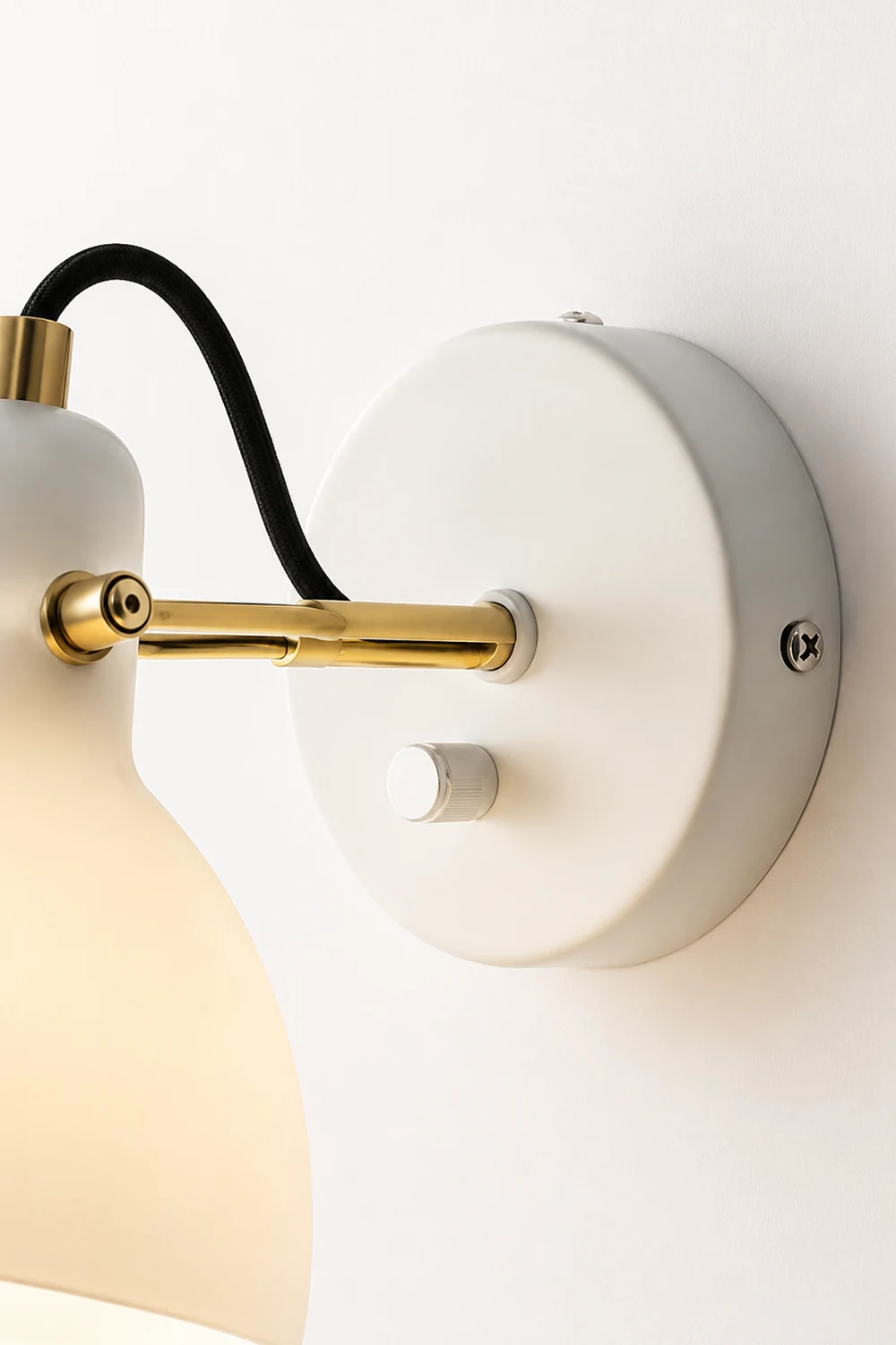 Daniel Wall Lamp - Lumpaz