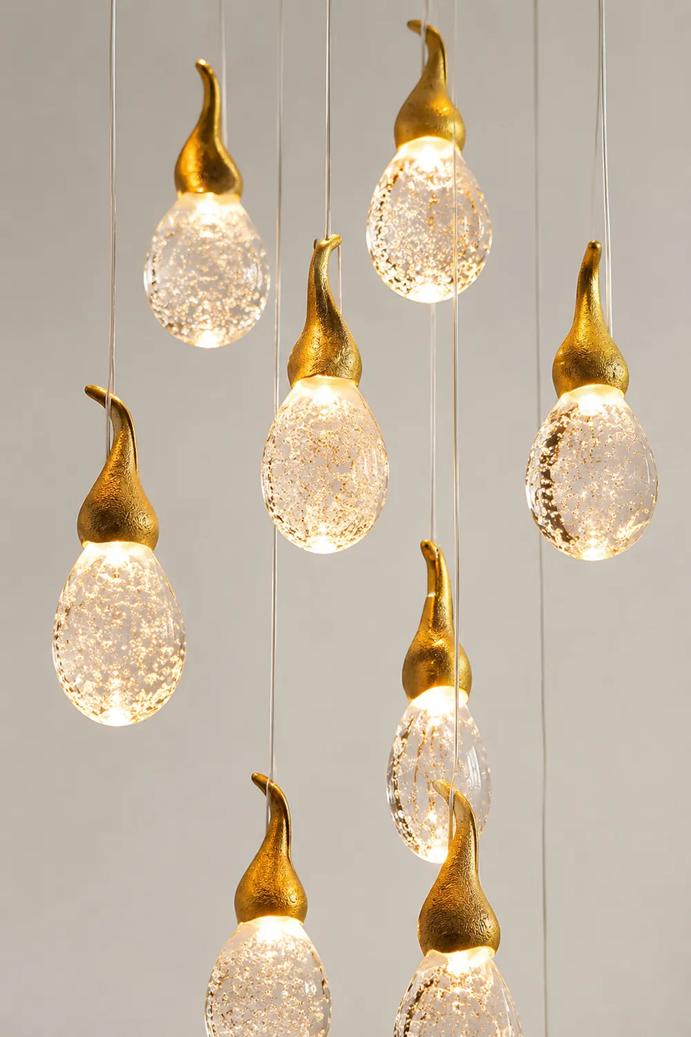 Leo Bubble Chandelier - Lumpaz
