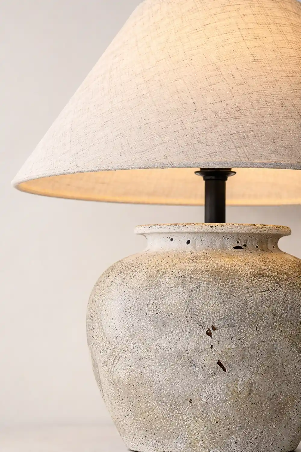 Houa Ceramic Table Lamp - Lumpaz