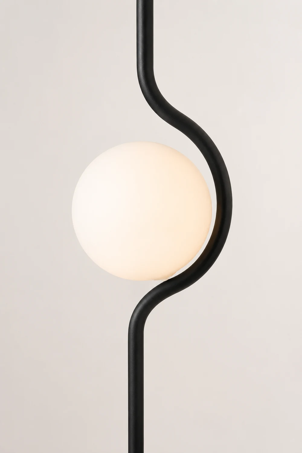 Levita Floor Lamp - Lumpaz