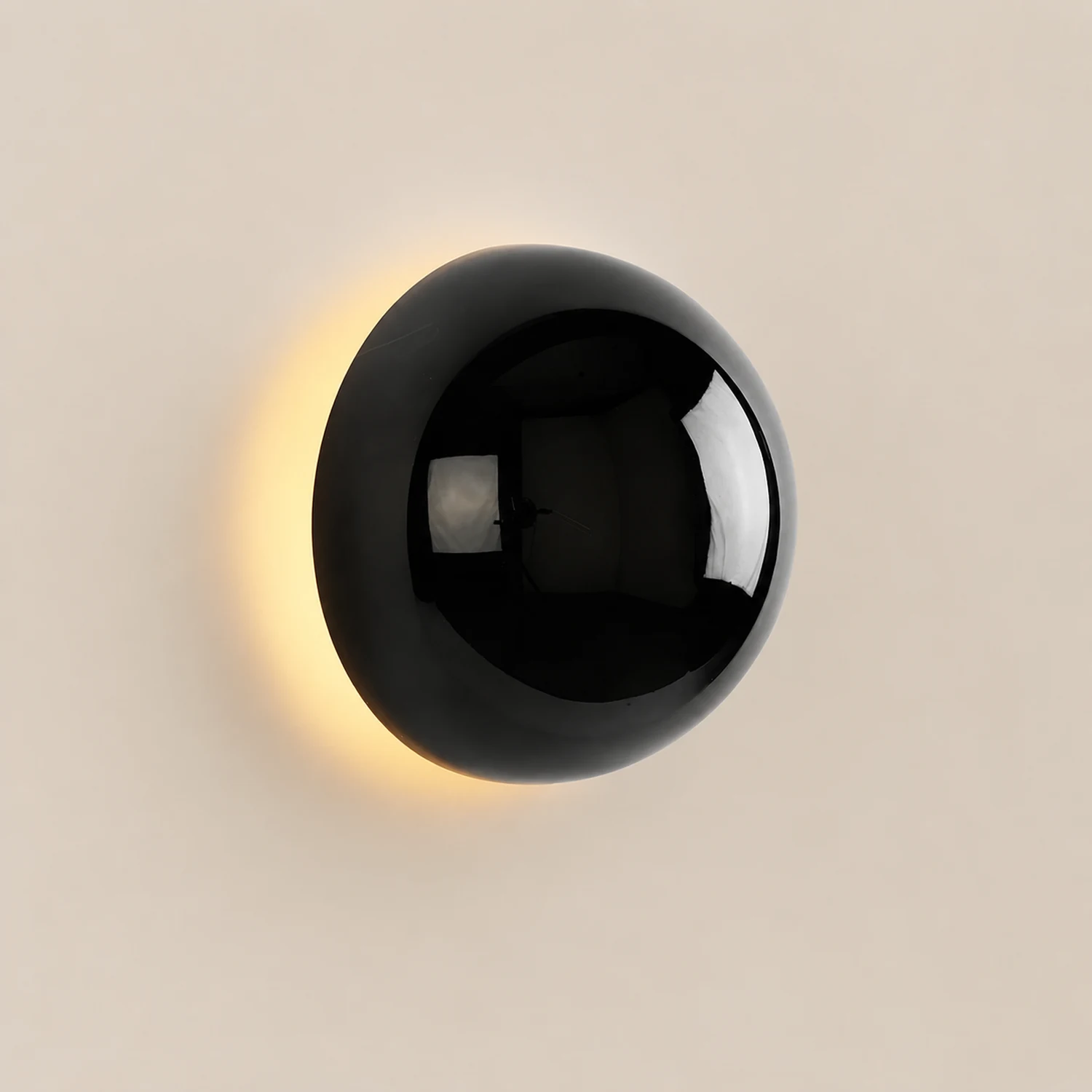 Round Metal Wall Lamp - Lumpaz