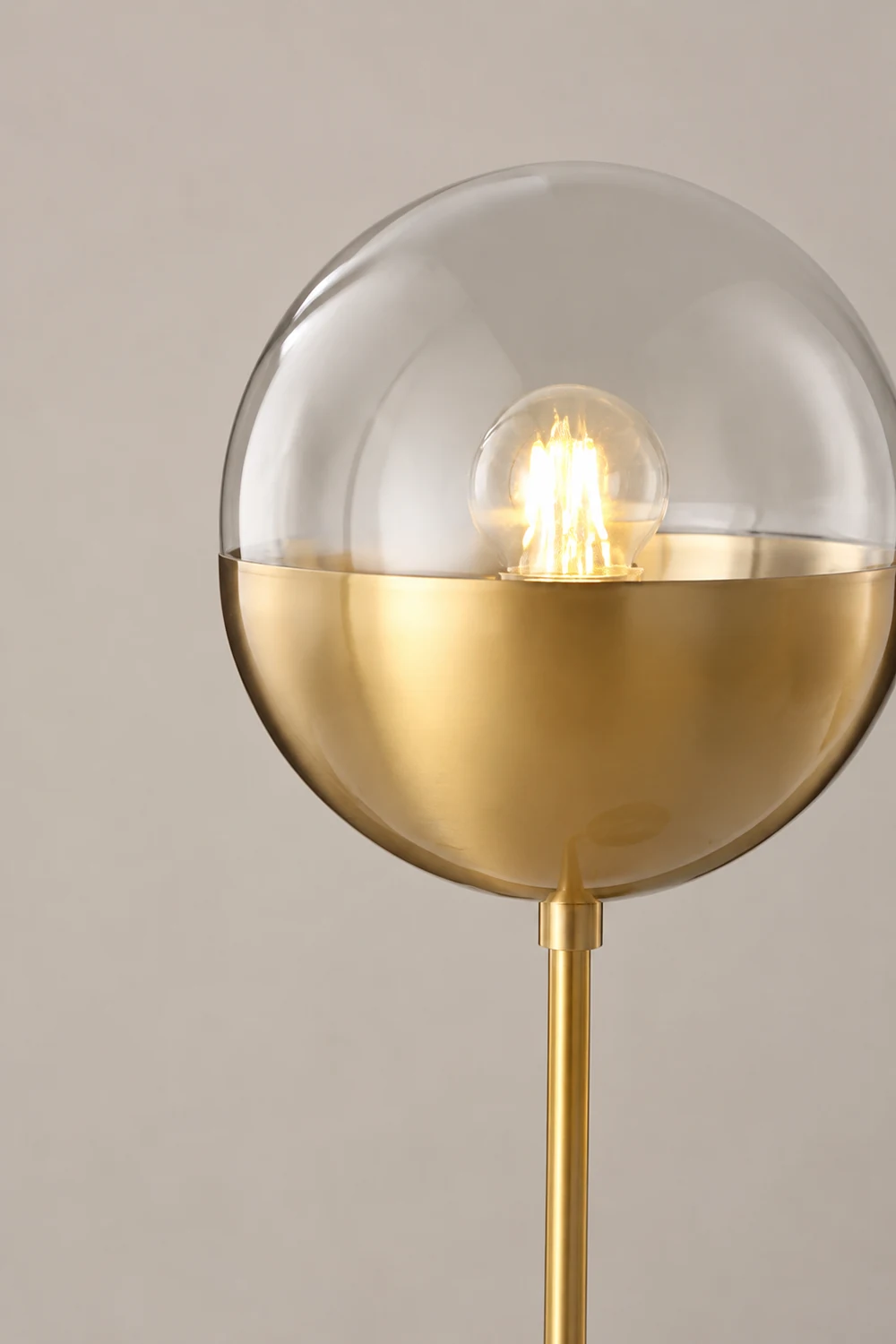 Brass Globular Table Lamp - Lumpaz