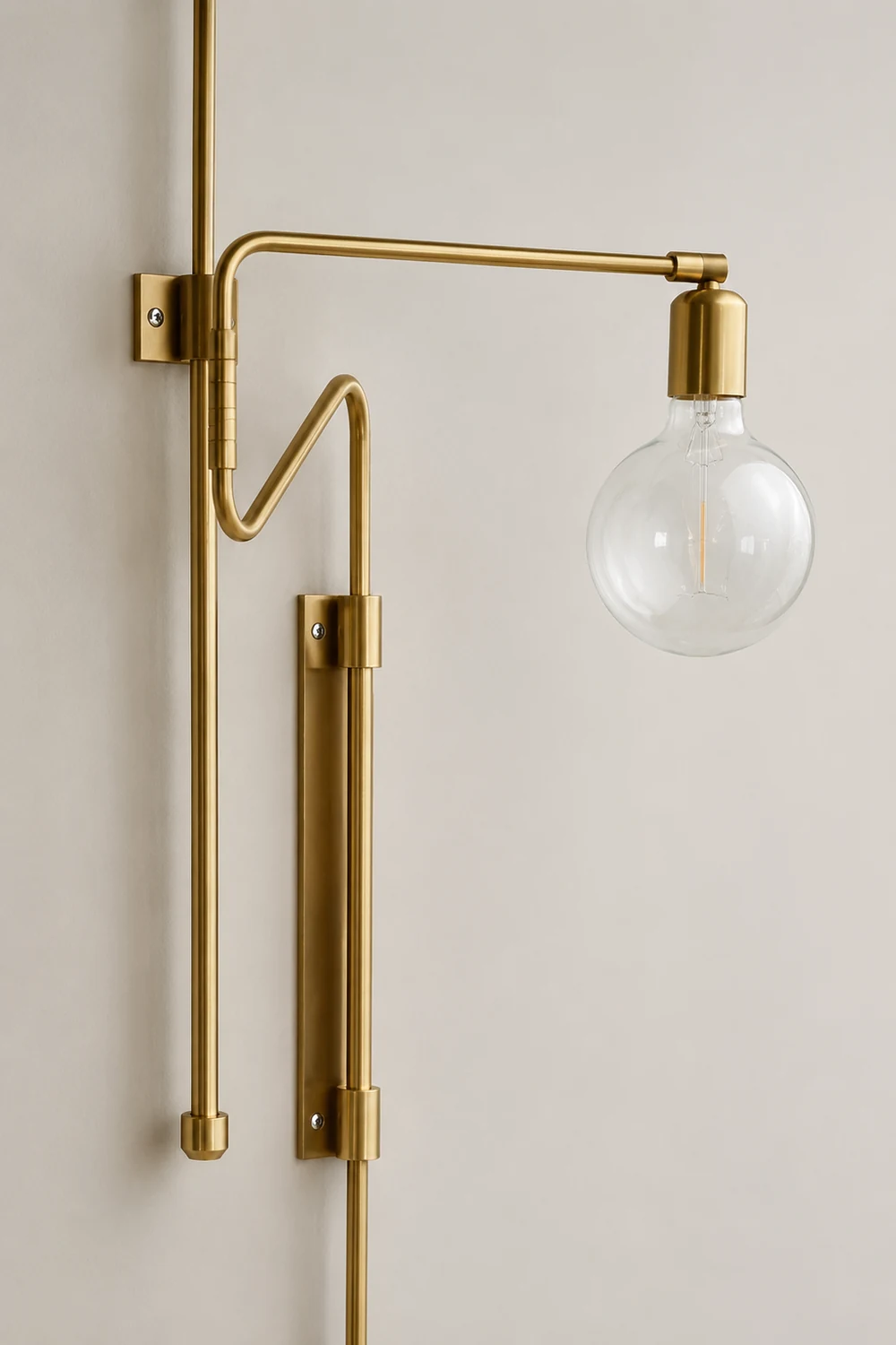 Swing Wall Lamp - Lumpaz