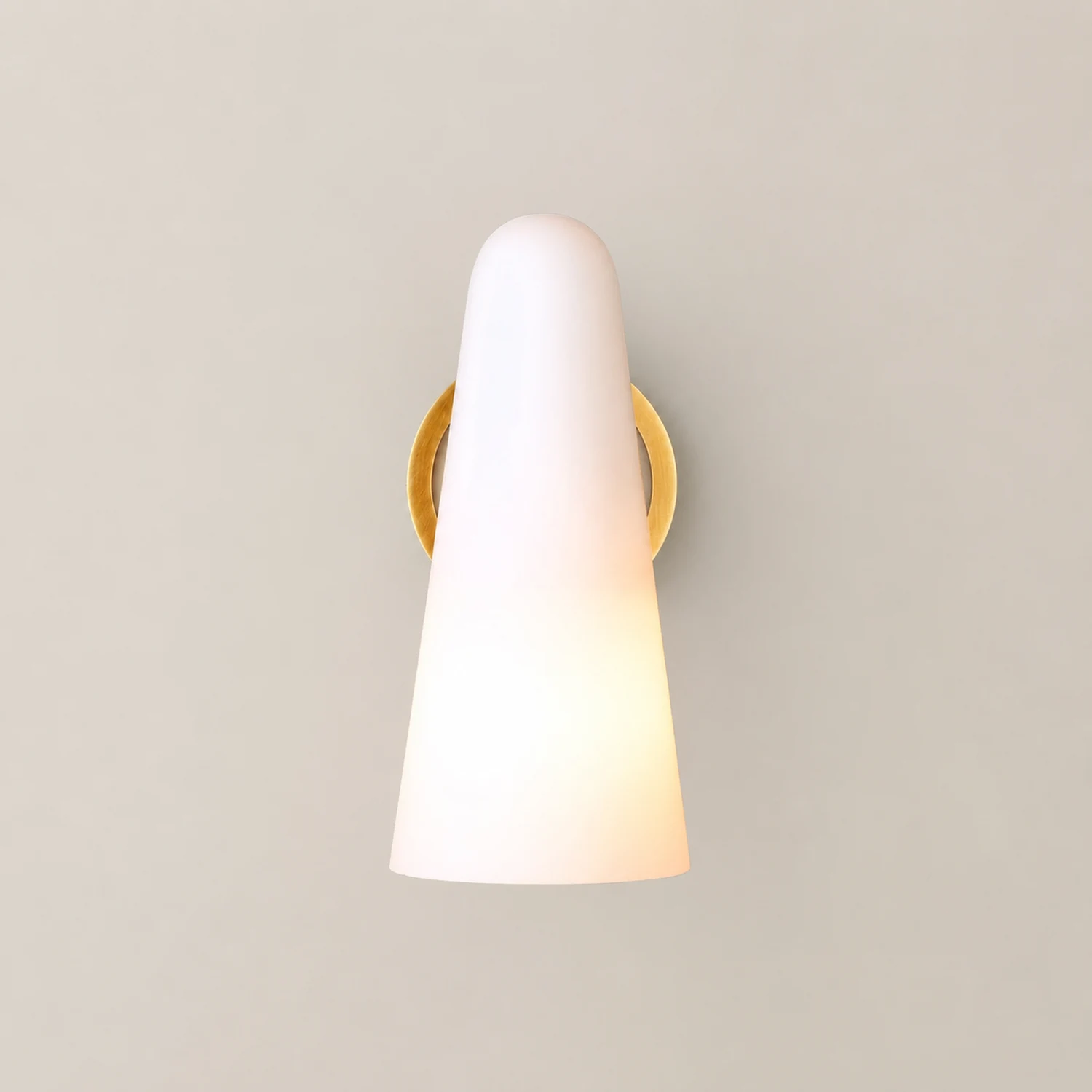 Montfaucon Wall Lamp - Lumpaz