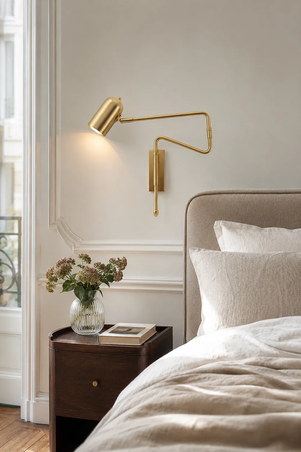 Long Arm Rotating Wall Lamp - Lumpaz