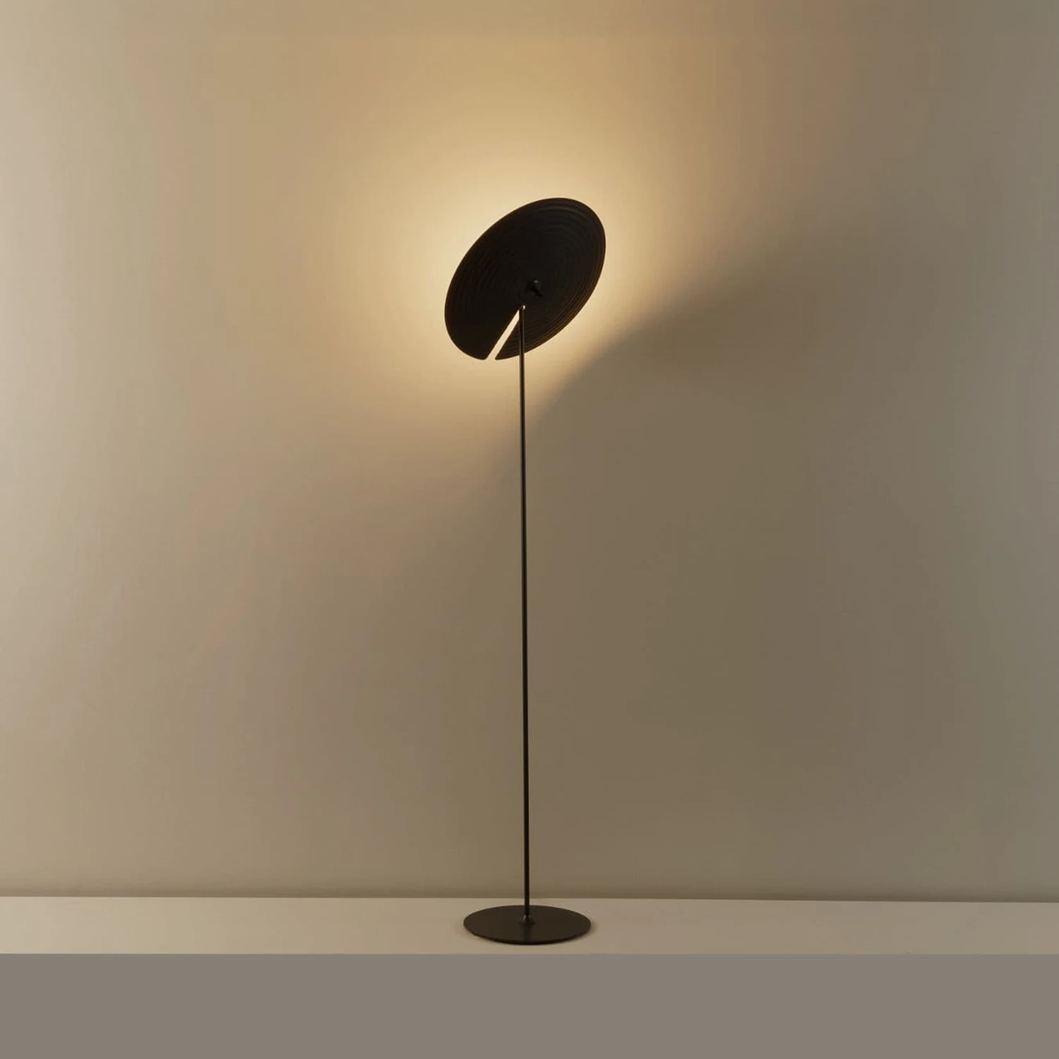 Symphony 6950 Floor Lamp - Lumpaz