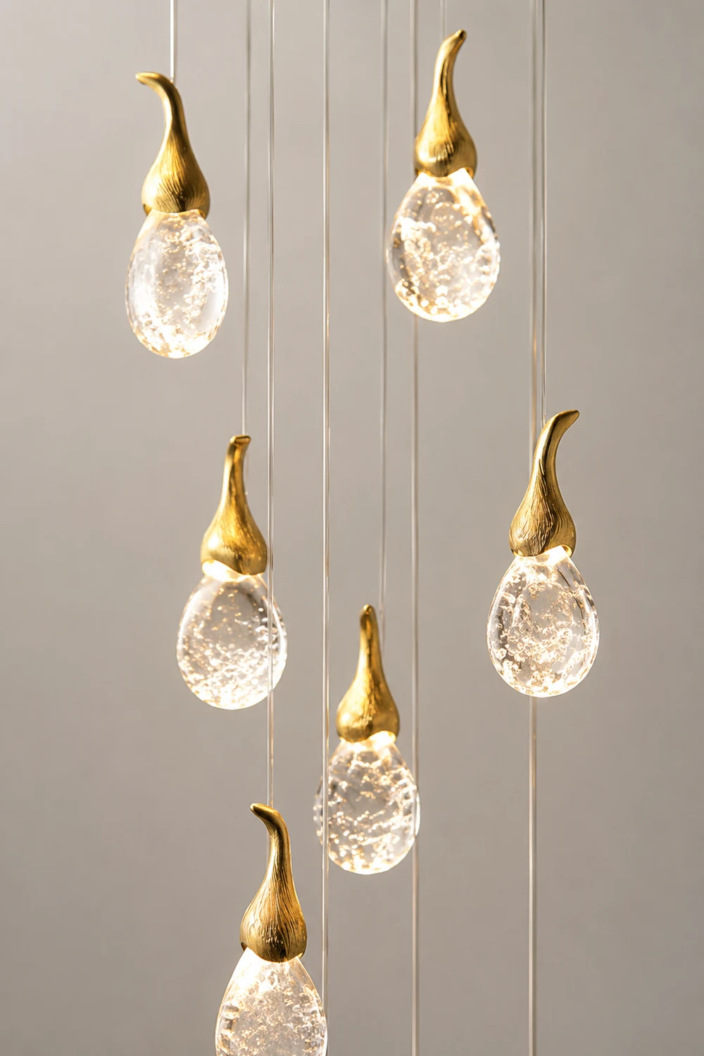Leo Bubble Chandelier - Lumpaz