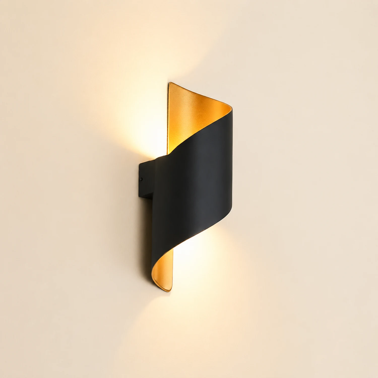 Helix Wall Lamp - Lumpaz
