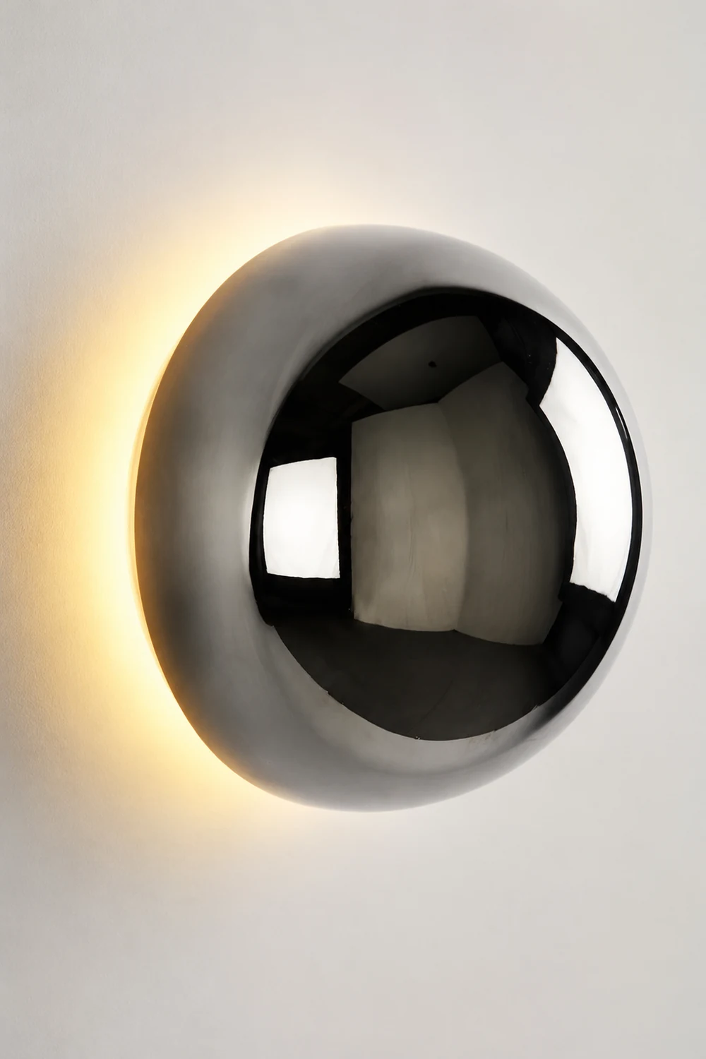 Round Metal Wall Lamp - Lumpaz