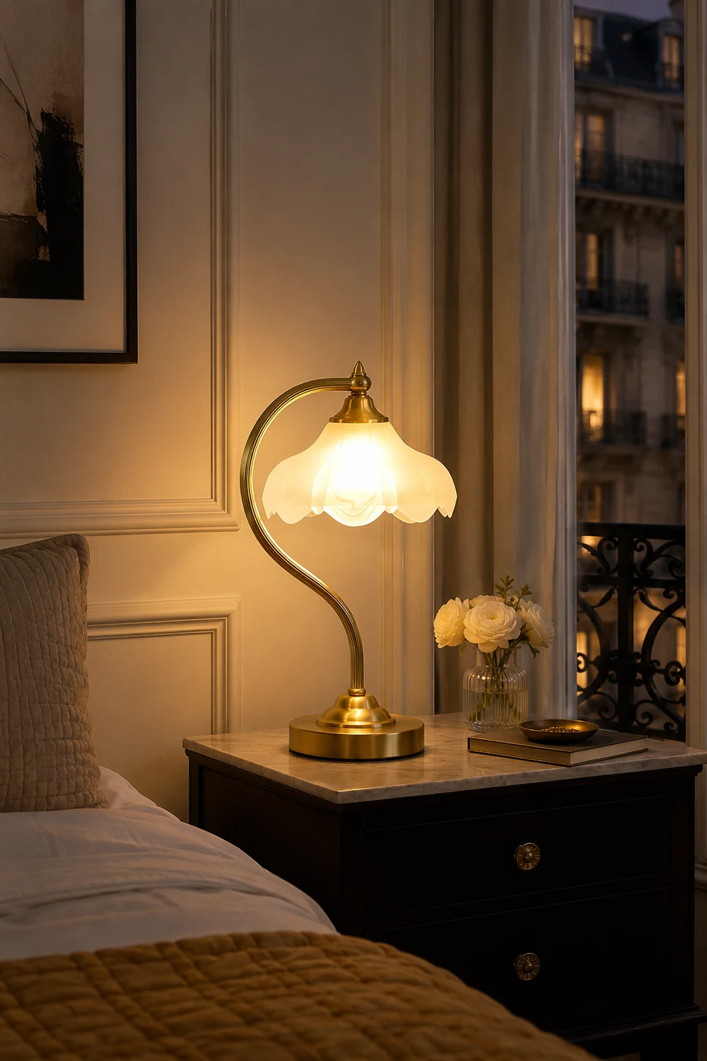 Magnolya Flower Table Lamp - Lumpaz