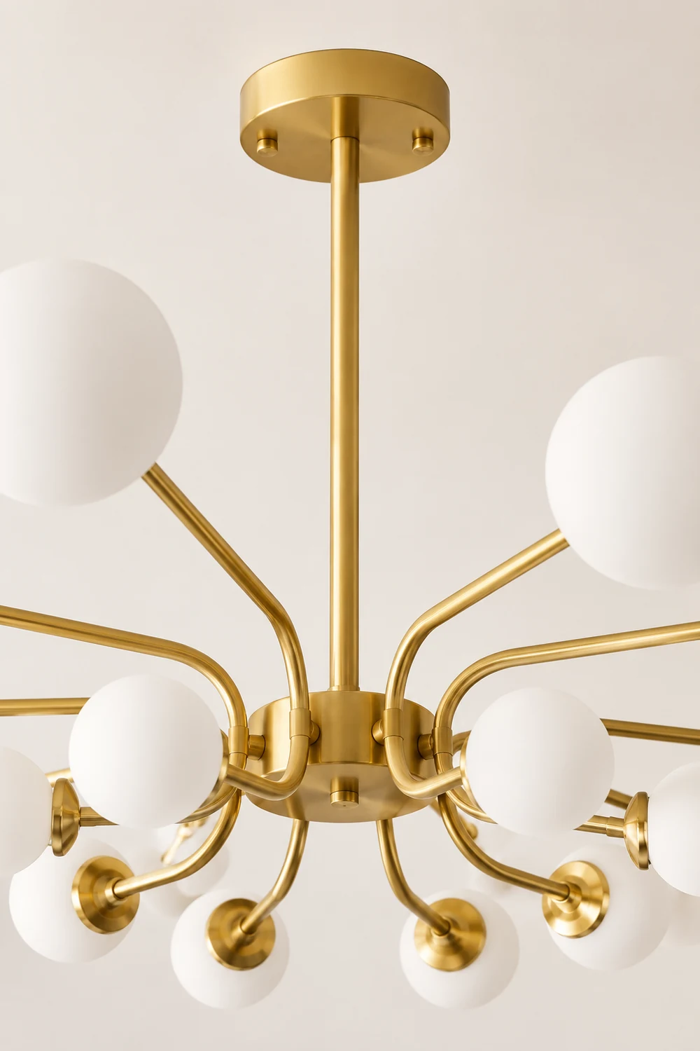 Balloon Ball Chandelier - Lumpaz