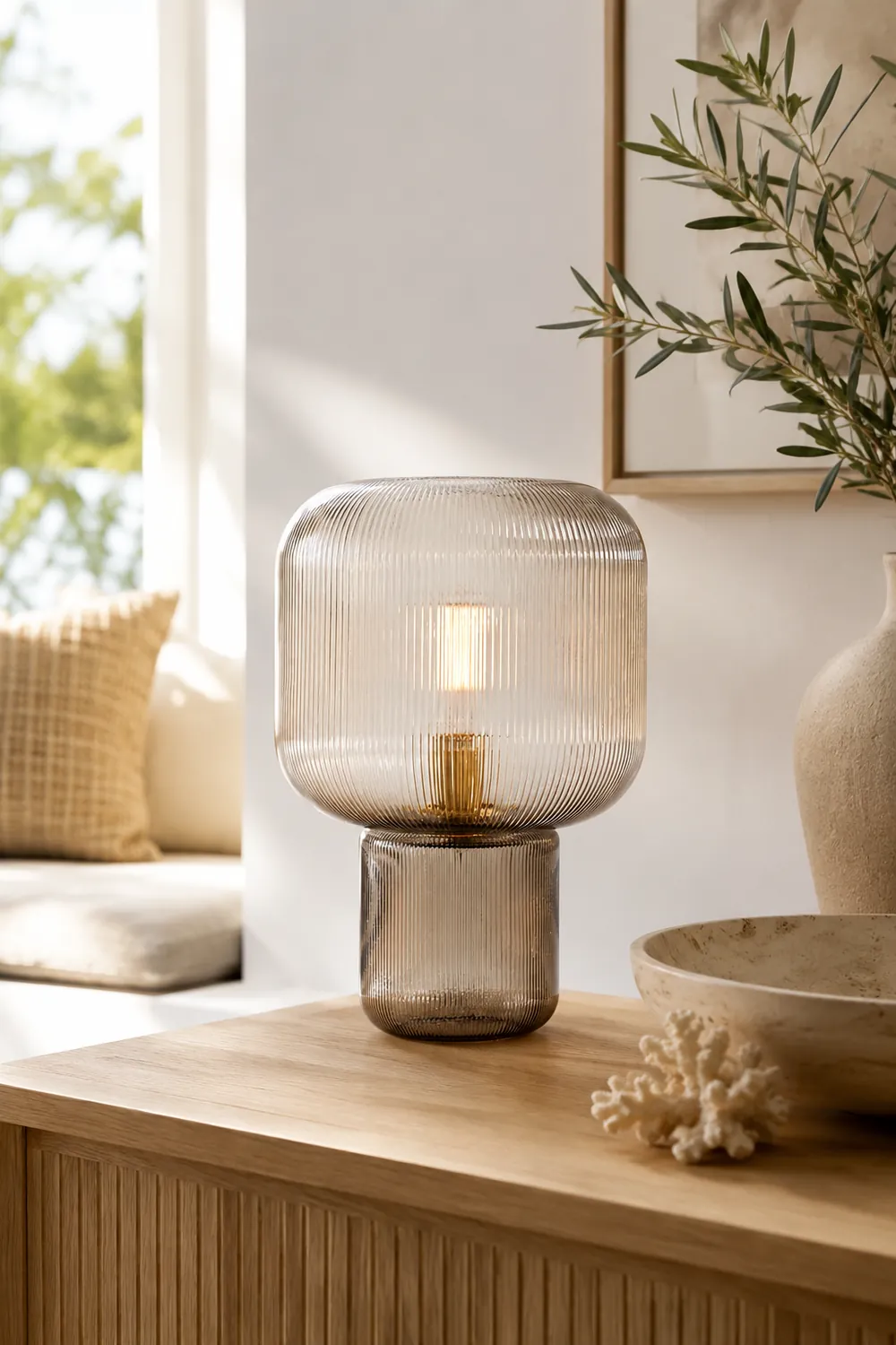 Oval Glass Table Lamp - Lumpaz