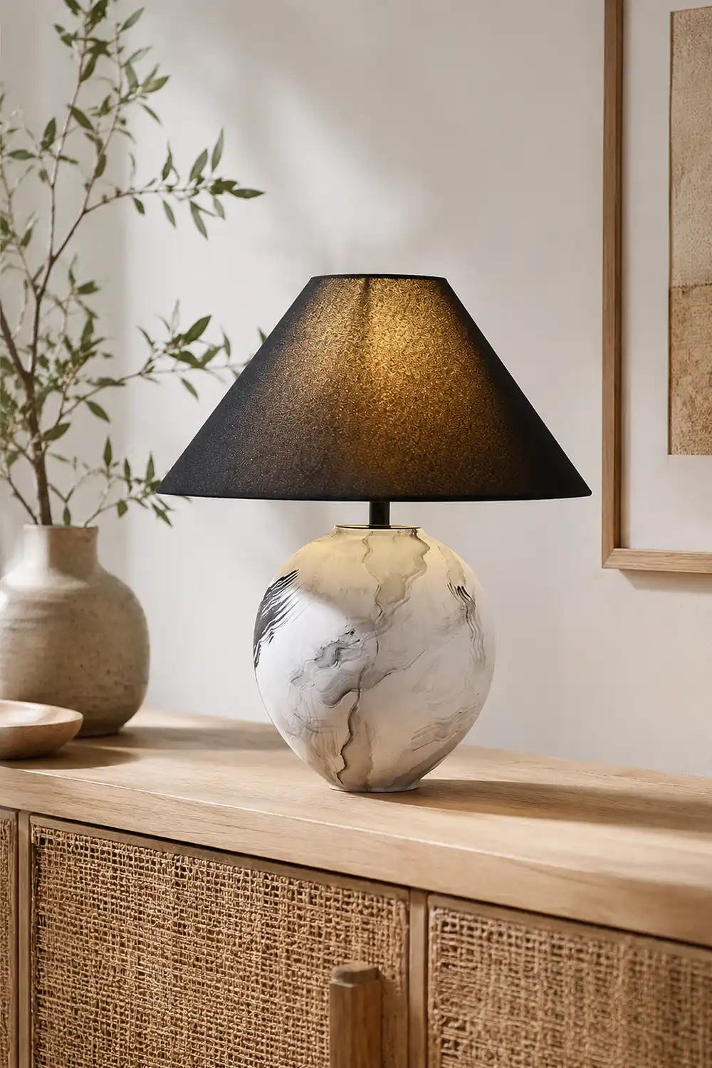Mcnally Table Lamp - Lumpaz