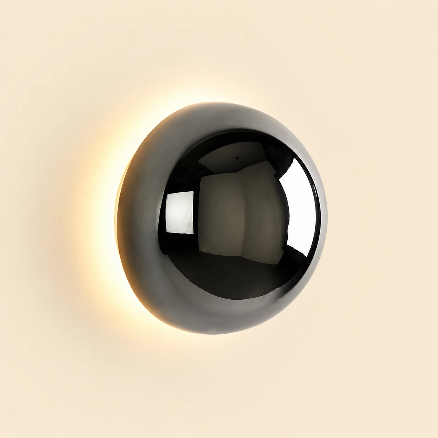 Round Metal Wall Lamp - Lumpaz
