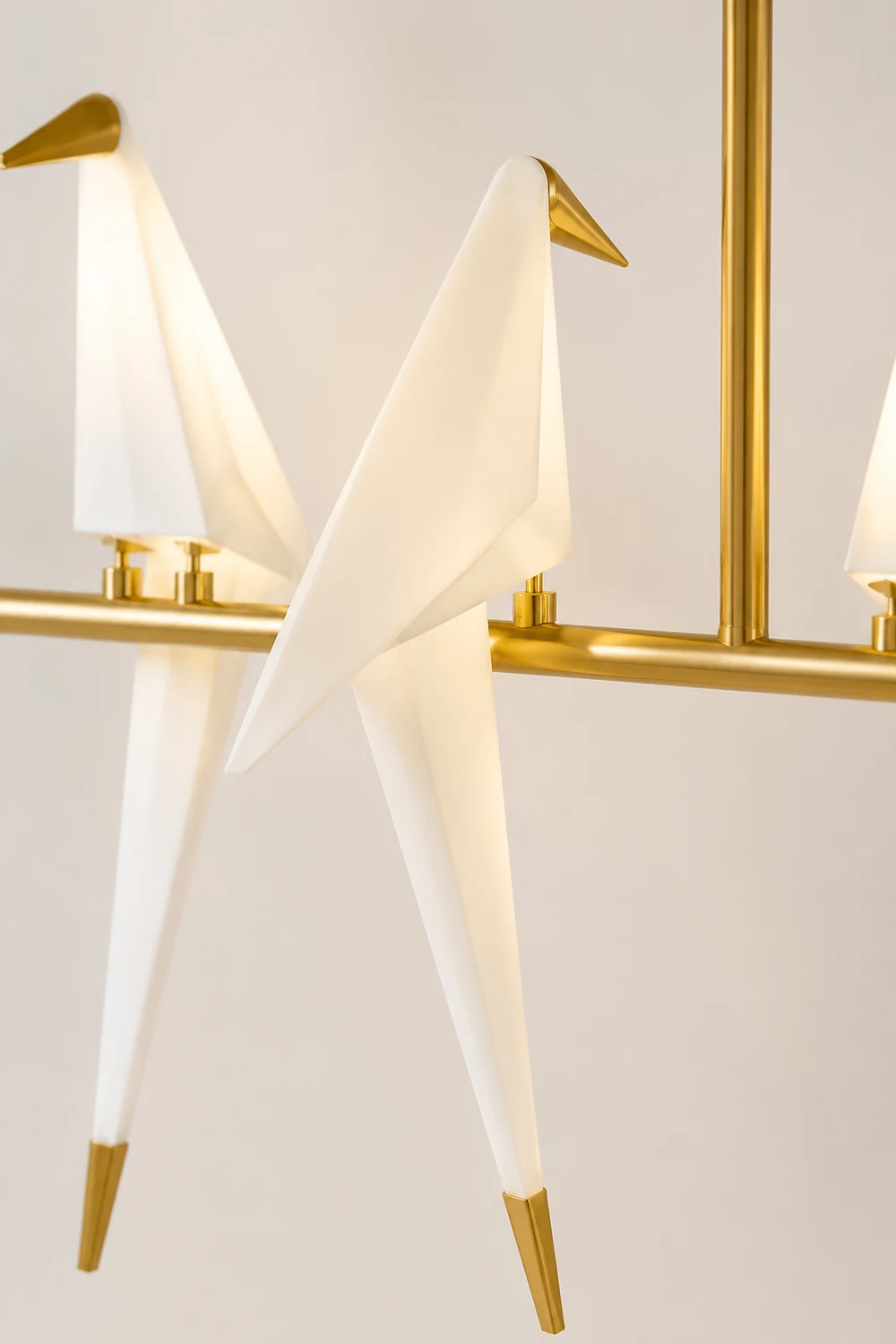 Perching Bird Chandelier - Lumpaz