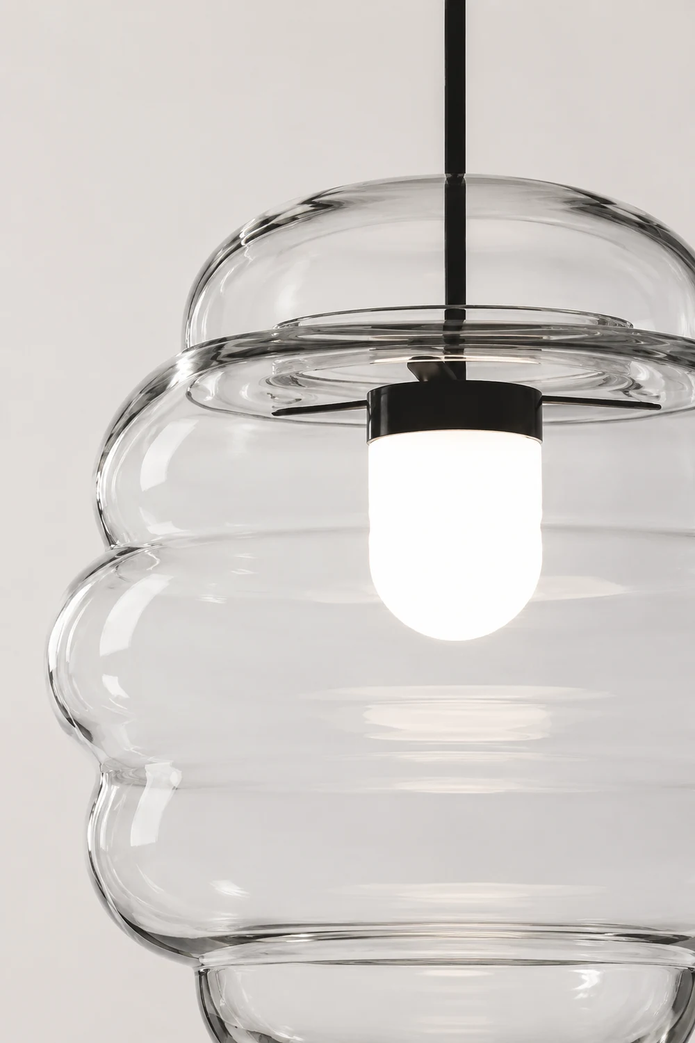 Blimp Pendant Lamp - Lumpaz