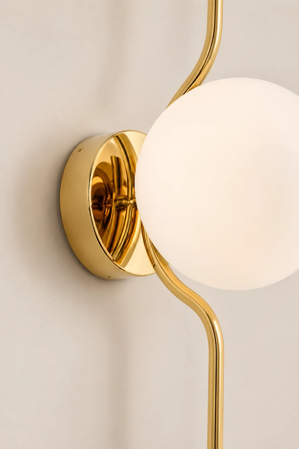 Levita Wall Lamp - Lumpaz