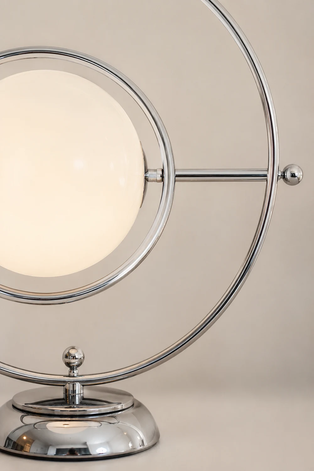 Planet Table Lamp - Lumpaz