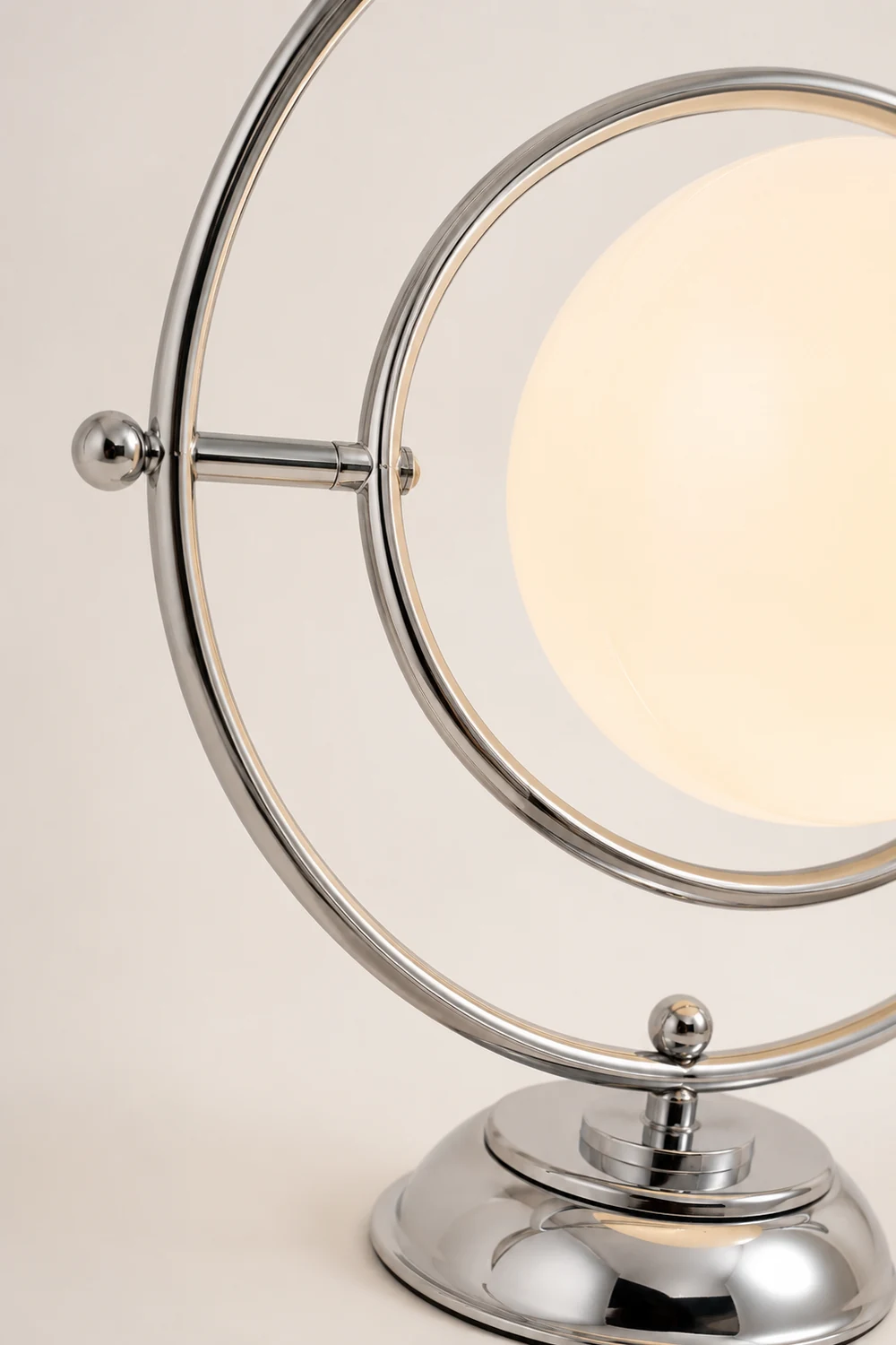 Planet Table Lamp - Lumpaz