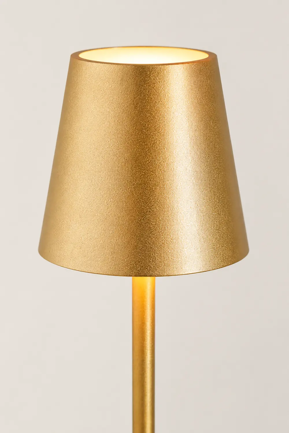 Poldina Built-in Battery Table Lamp - Lumpaz