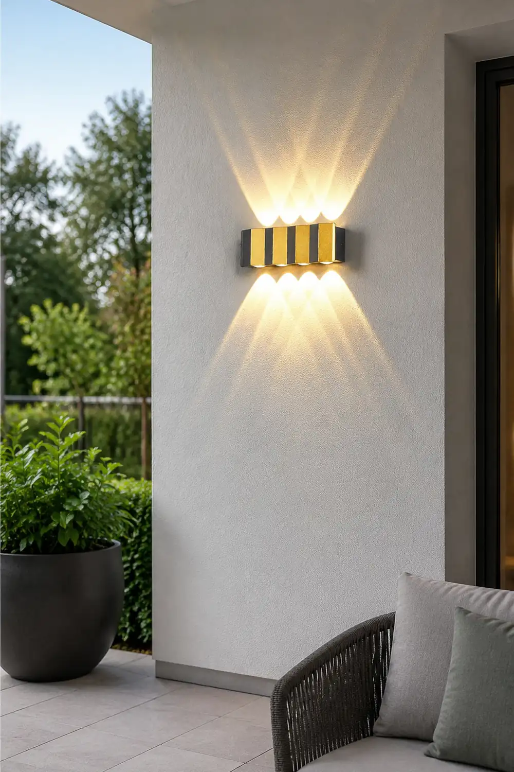 Wavy Creative Up and Down Light LED Waterproof Modern Wall Lights Fixture - Lumpaz