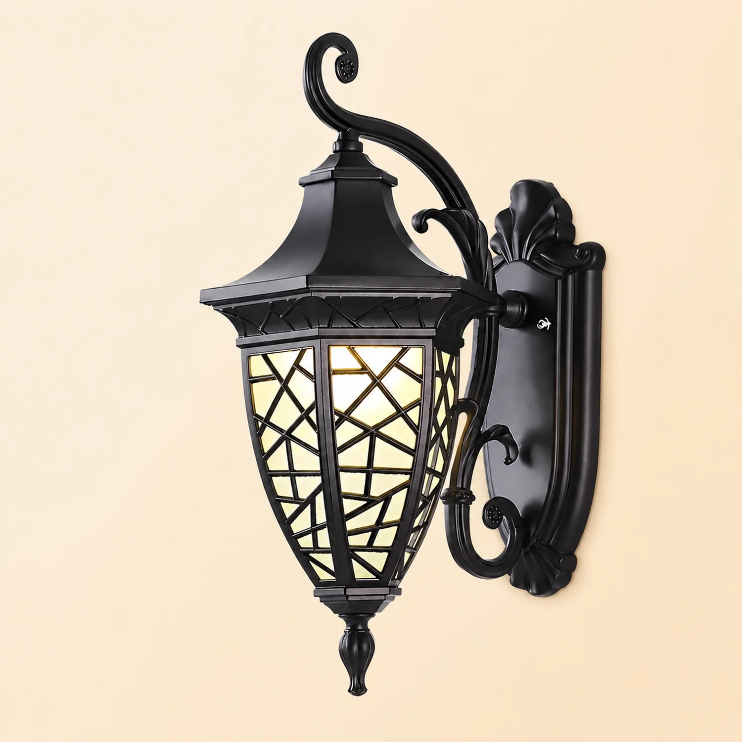 Retro Pattern Waterproof Black American Style Solar Powered Wall Lamp - Lumpaz