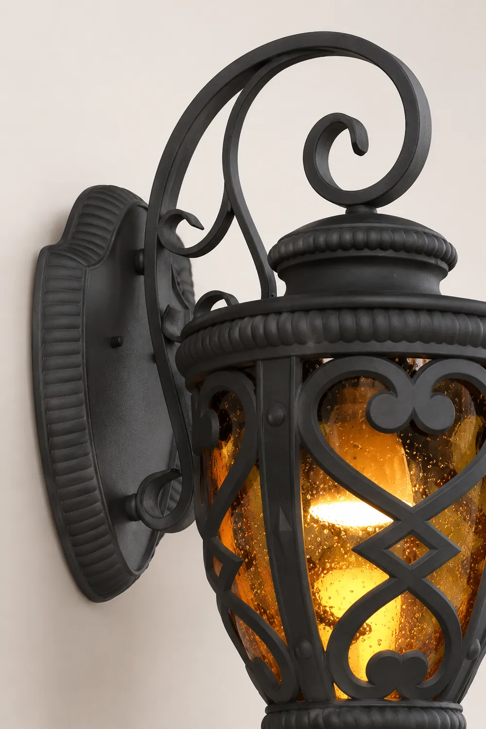 Retro Die-Casting Aluminum Waterproof American Outdoor Wall Light Fixture - Lumpaz