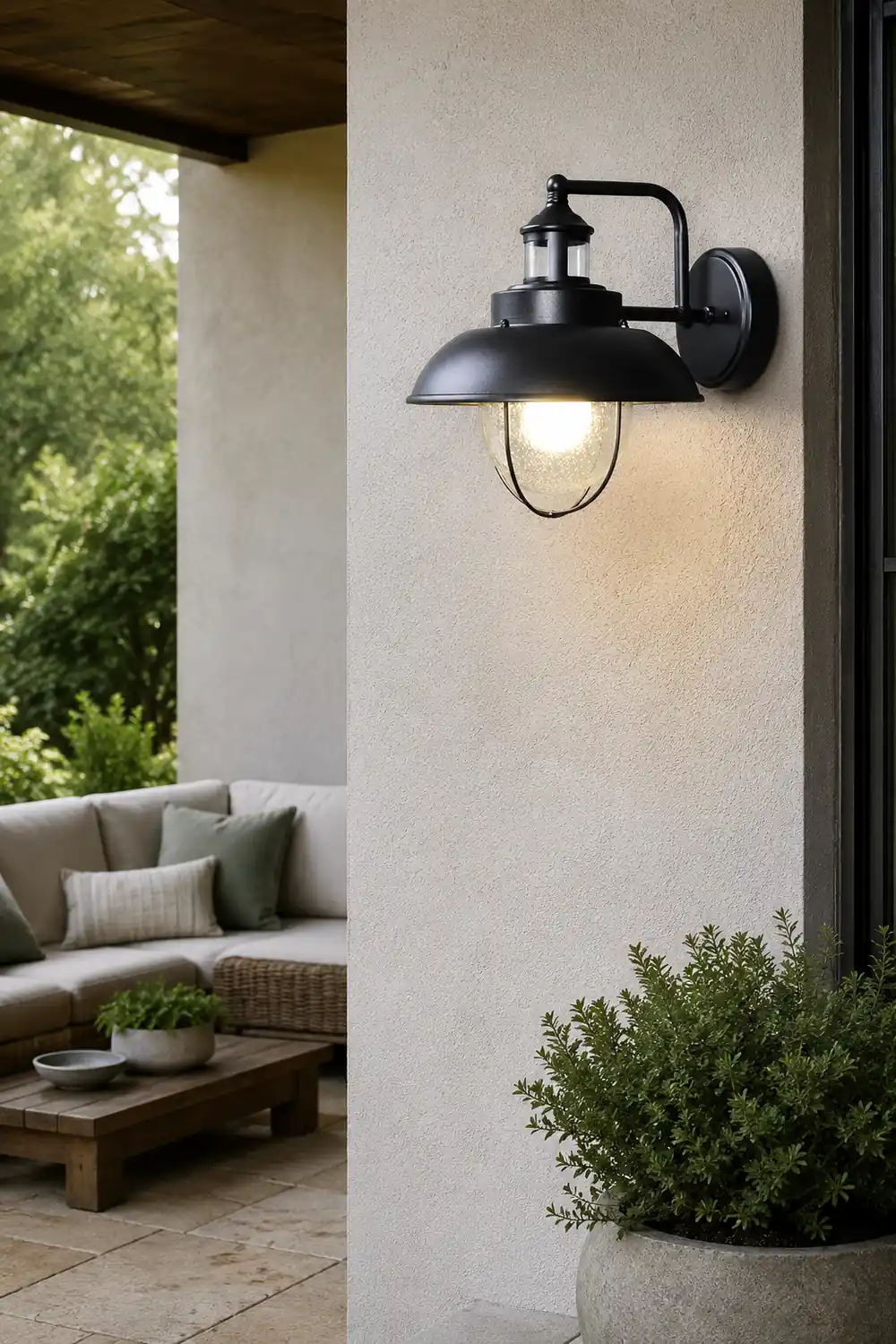 Antique Round Iron Bubbles Glass American Style Outdoor Wall Lights - Lumpaz
