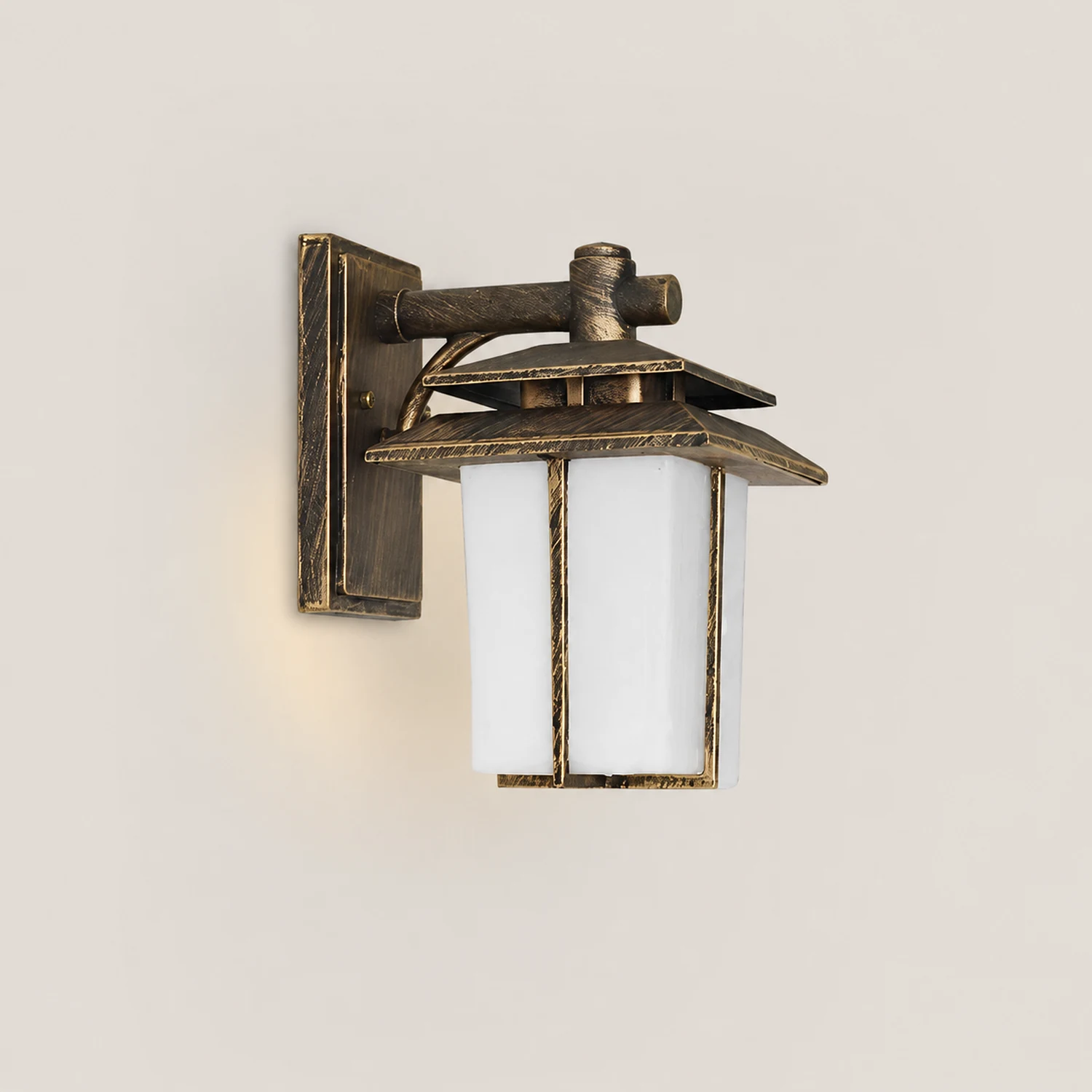 Vintage Glass Aluminum Waterproof European Style Outdoor Wall Sconces Lighting - Lumpaz