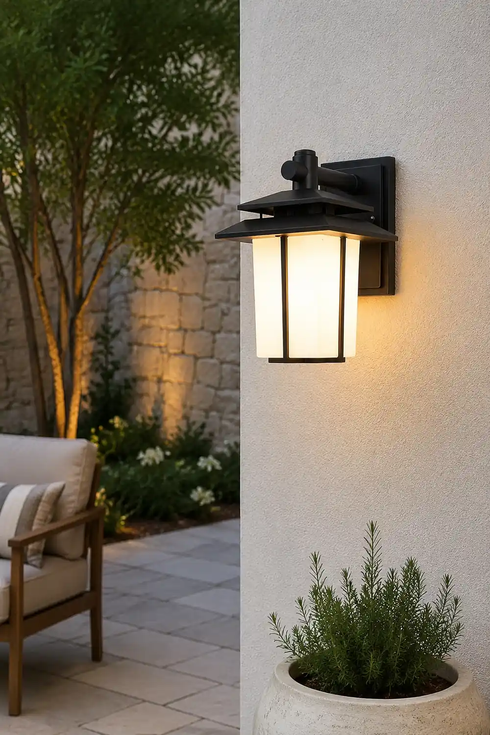 Vintage Glass Aluminum Waterproof European Style Outdoor Wall Sconces Lighting - Lumpaz