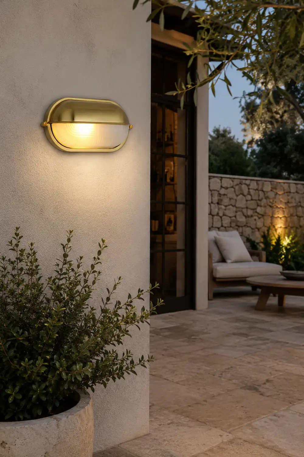Round Oval Cast Aluminum Glass Waterproof Retro Industrial Wall Lamp - Lumpaz