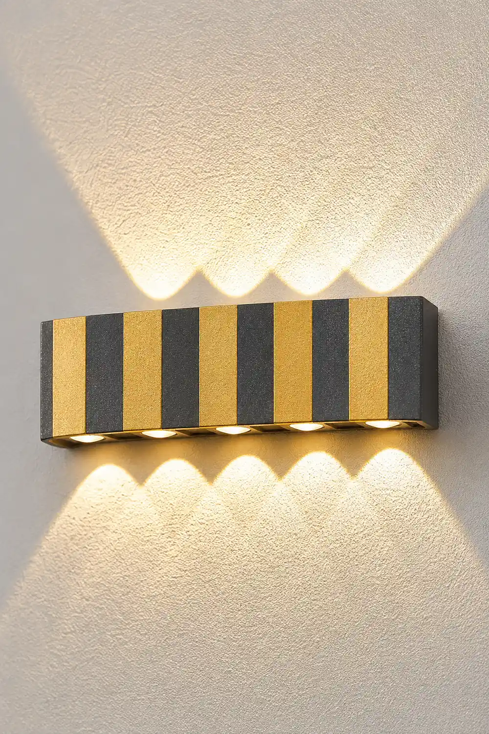 Wavy Creative Up and Down Light LED Waterproof Modern Wall Lights Fixture - Lumpaz