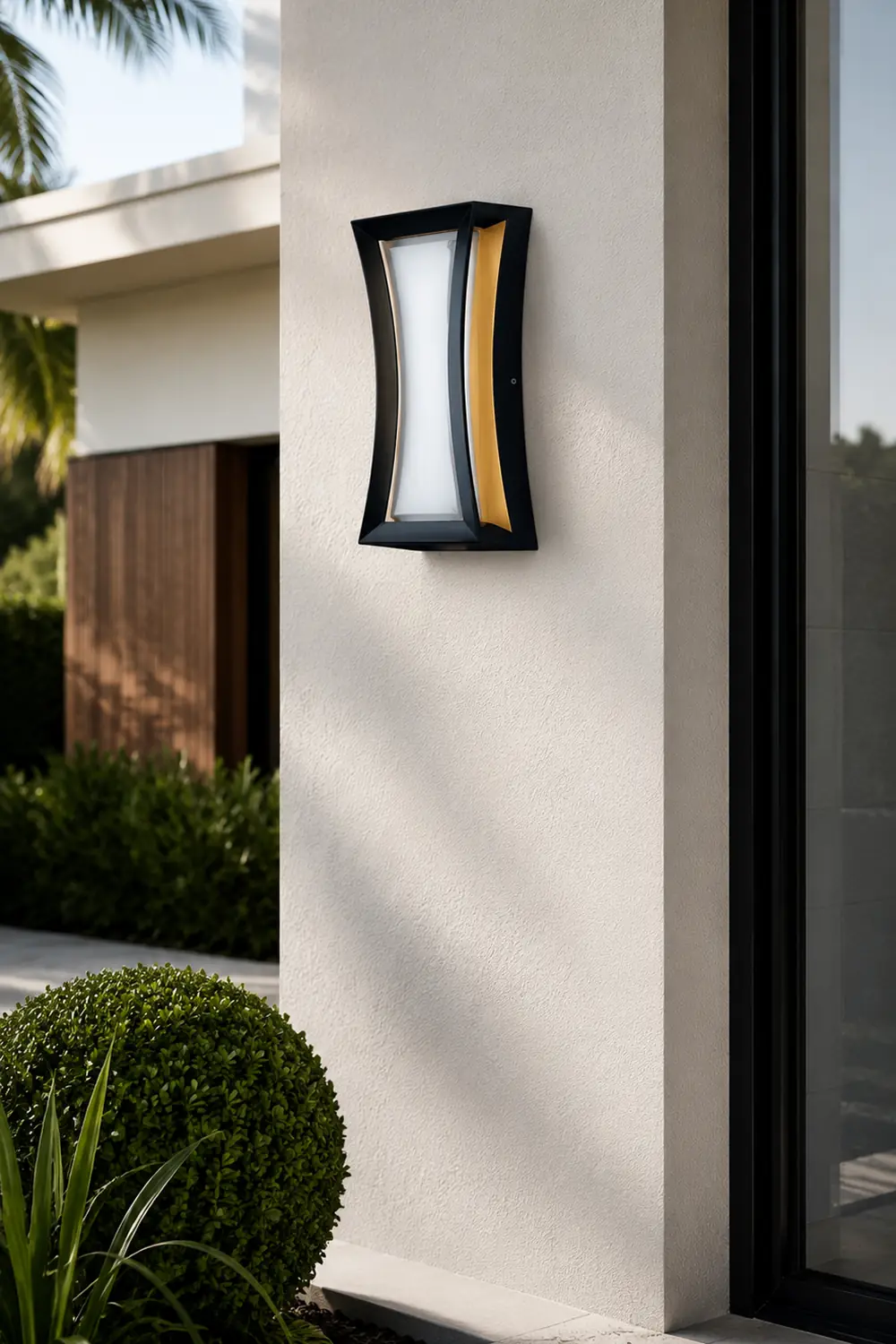 Minimalist Waterproof Creative Aluminum Modern Outdoor Wall Light - Lumpaz