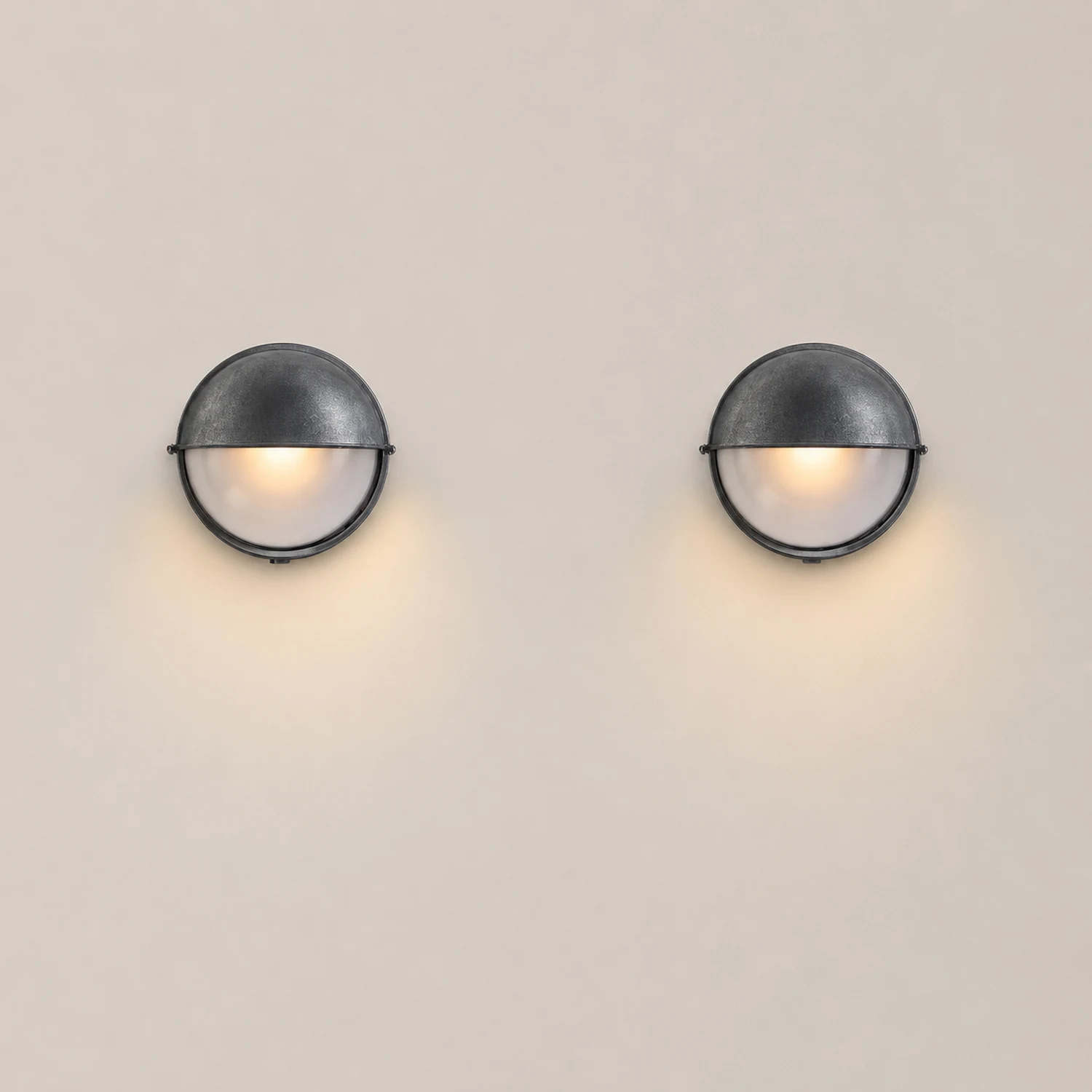 Round Oval Cast Aluminum Glass Waterproof Retro Industrial Wall Lamp - Lumpaz