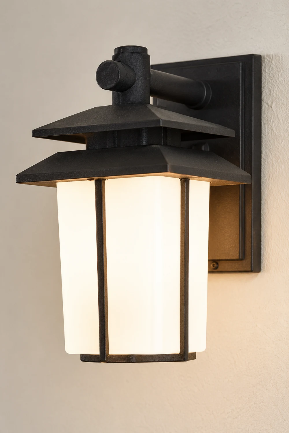 Vintage Glass Aluminum Waterproof European Style Outdoor Wall Sconces Lighting - Lumpaz