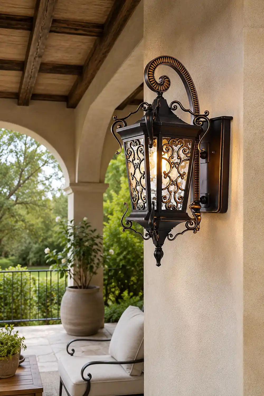 Retro Pattern Outdoor Waterproof European Style Wall Lamp Exterior Lights - Lumpaz