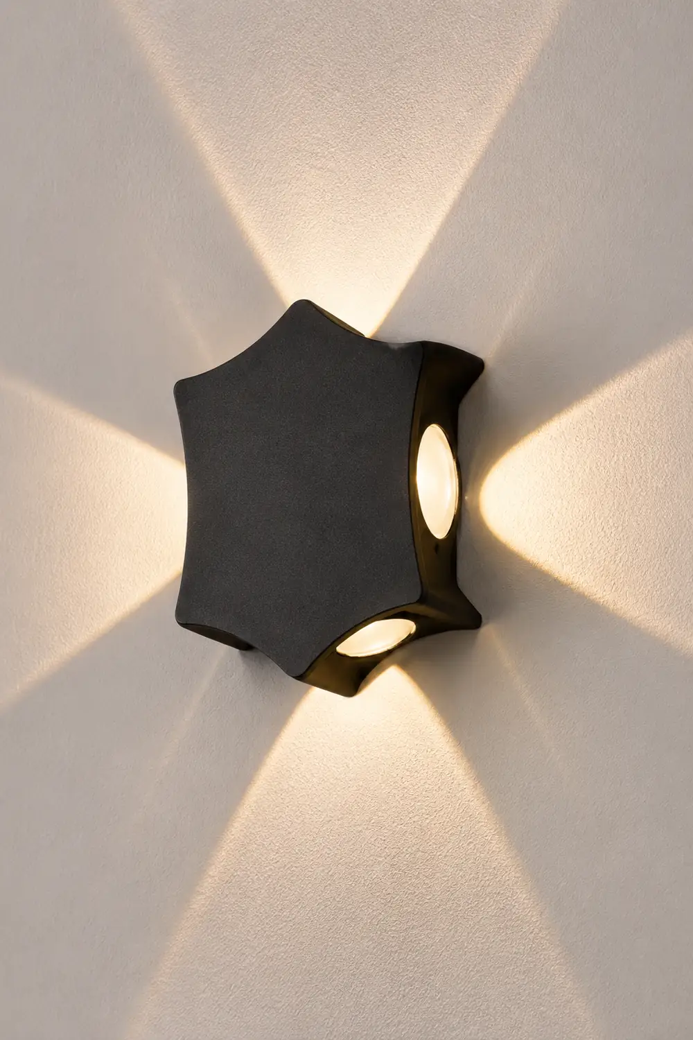 Unique Star Up and Down Lighting LED Waterproof Black Modern Wall Lamp - Lumpaz
