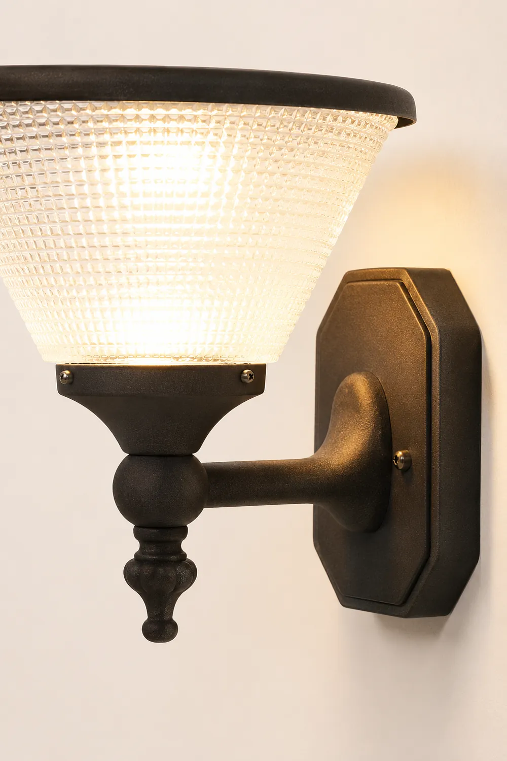 Round Waterproof LED Three Step Dimming with Remote Solar Wall Lights - Lumpaz