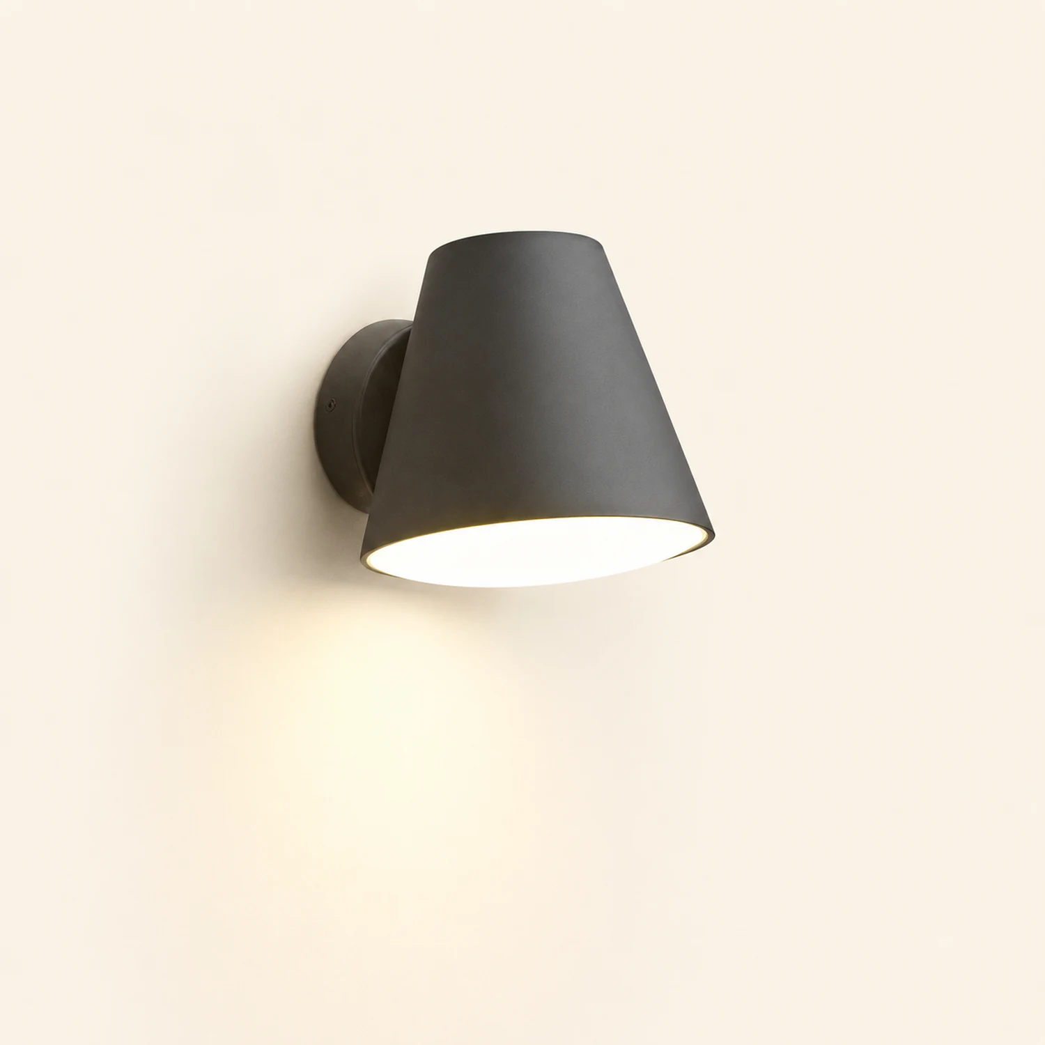 Cone Shape LED Waterproof Black Modern Outdoor Wall Lamp Exterior Lights - Lumpaz