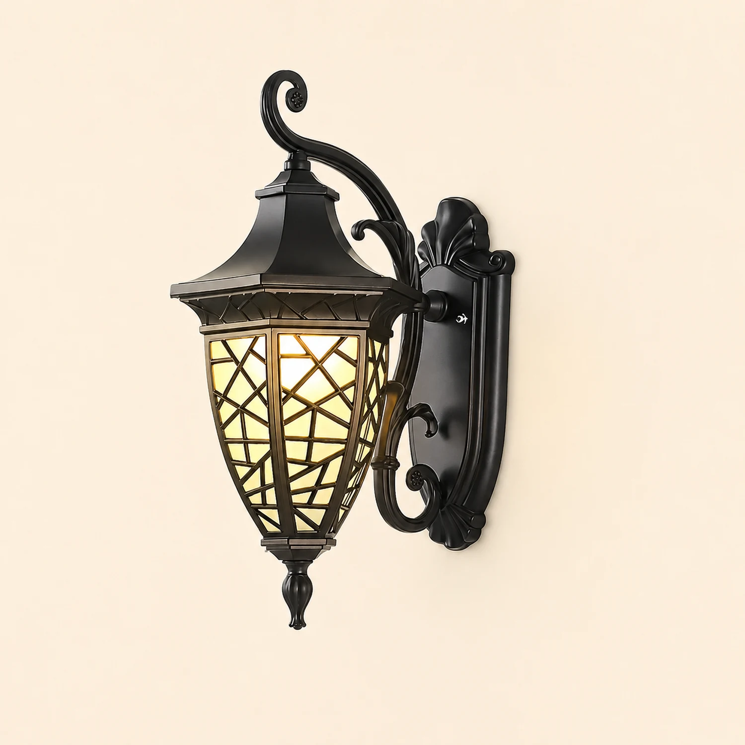 Retro Pattern Waterproof Black American Style Solar Powered Wall Lamp - Lumpaz