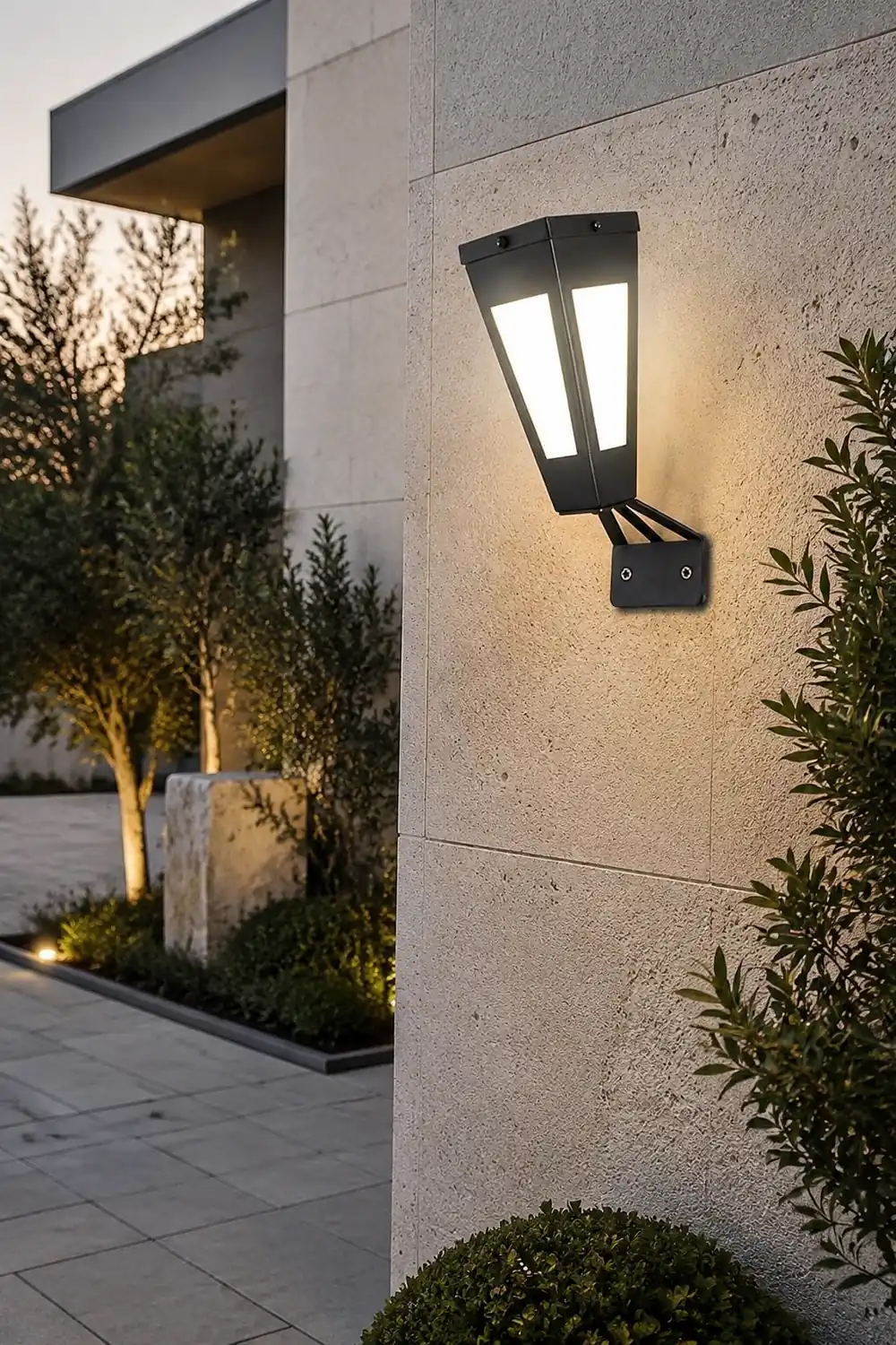 Waterproof Intelligent Metal LED Black Modern Solar Outdoor Wall Light - Lumpaz