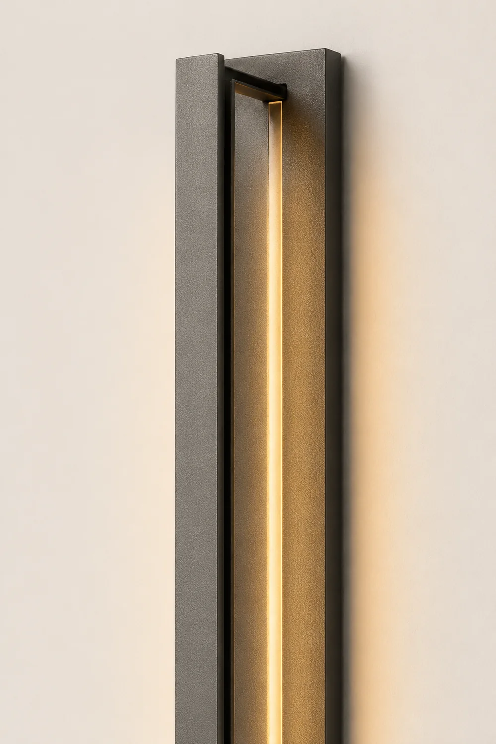Retro Industrial Style Waterproof LED Wall Light for Outdoor Villa Courtyard - Lumpaz