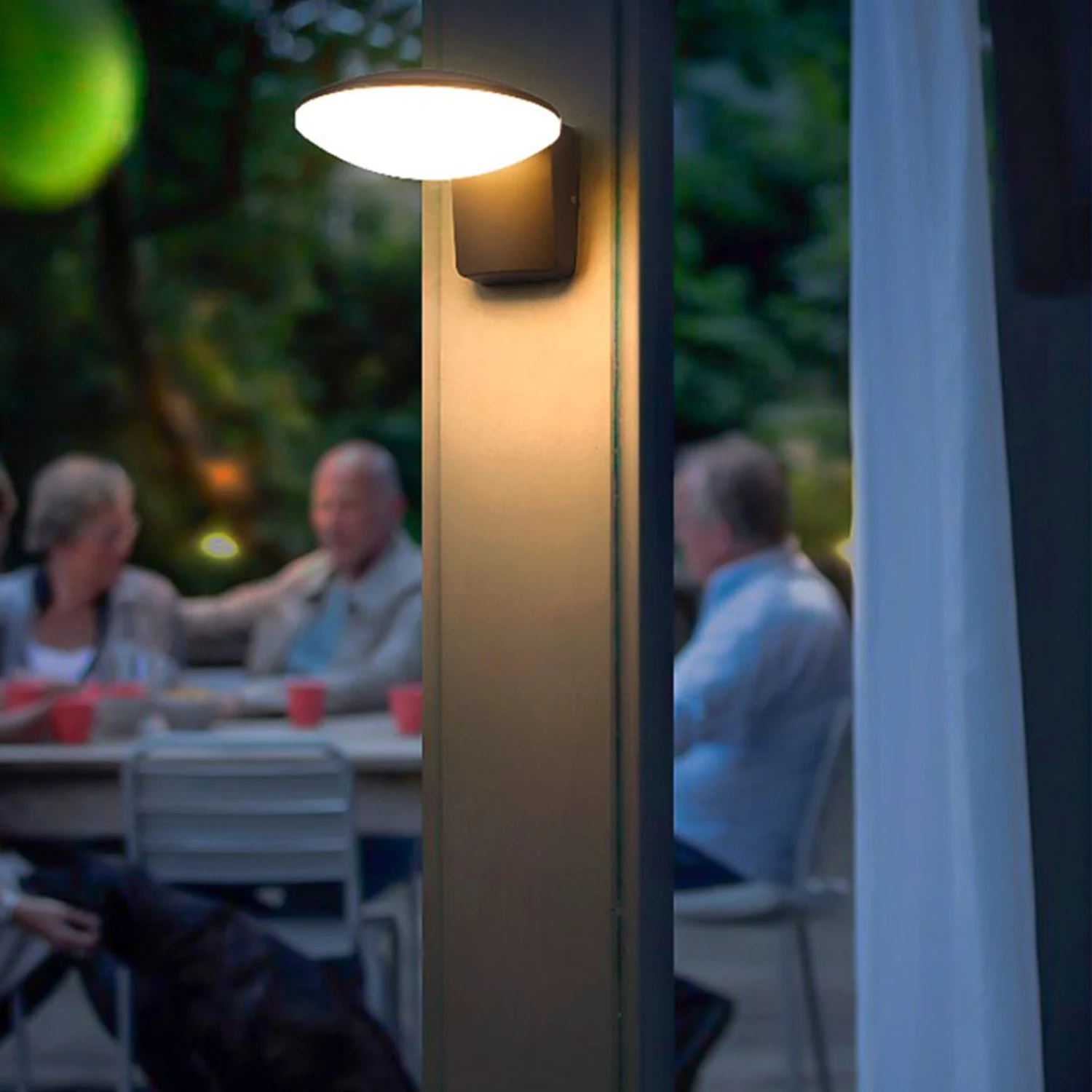 Waterproof Modern Simple Outdoor Solar LED Wall Light for Terrace Balcony - Lumpaz